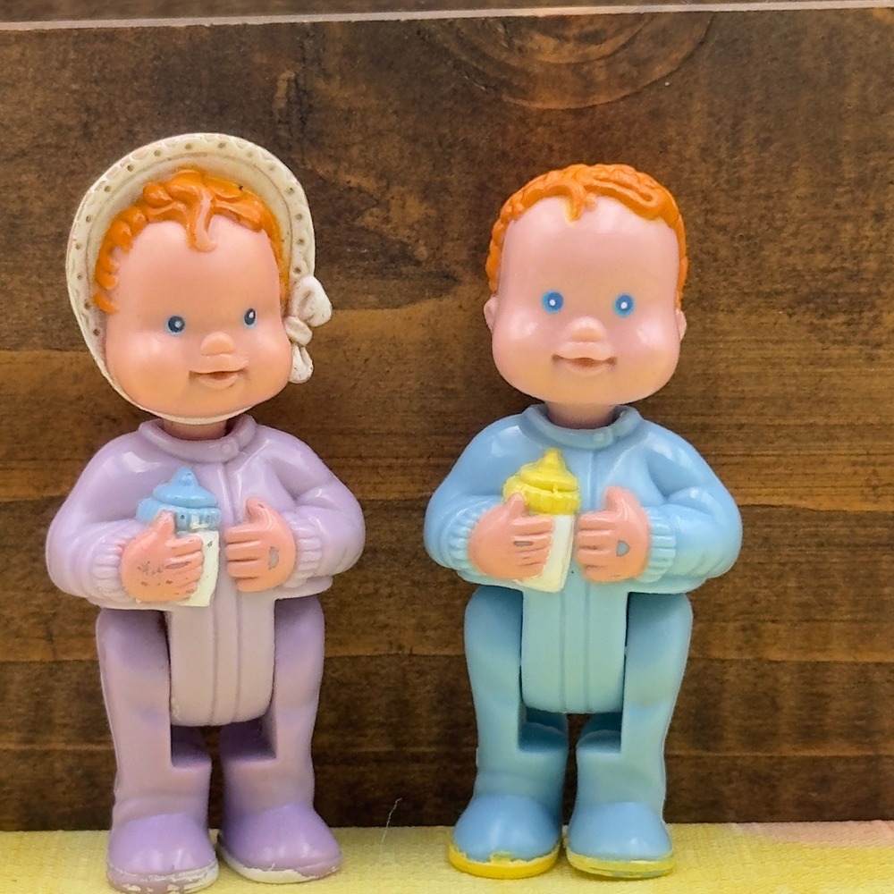 Fisher Price Loving Family Twin Babies Blue Purple 1994 Vintage Figures